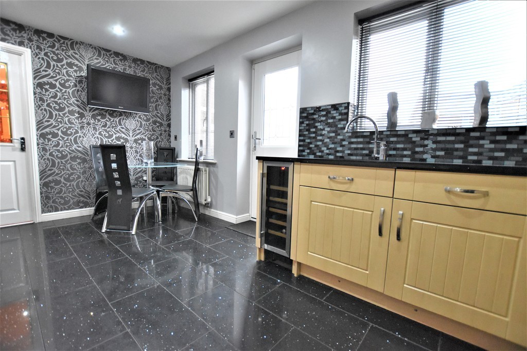 Images for Laurel Avenue, Bolton EAID:0c021585af0b9d676445b7c53ff3beb9 BID:1