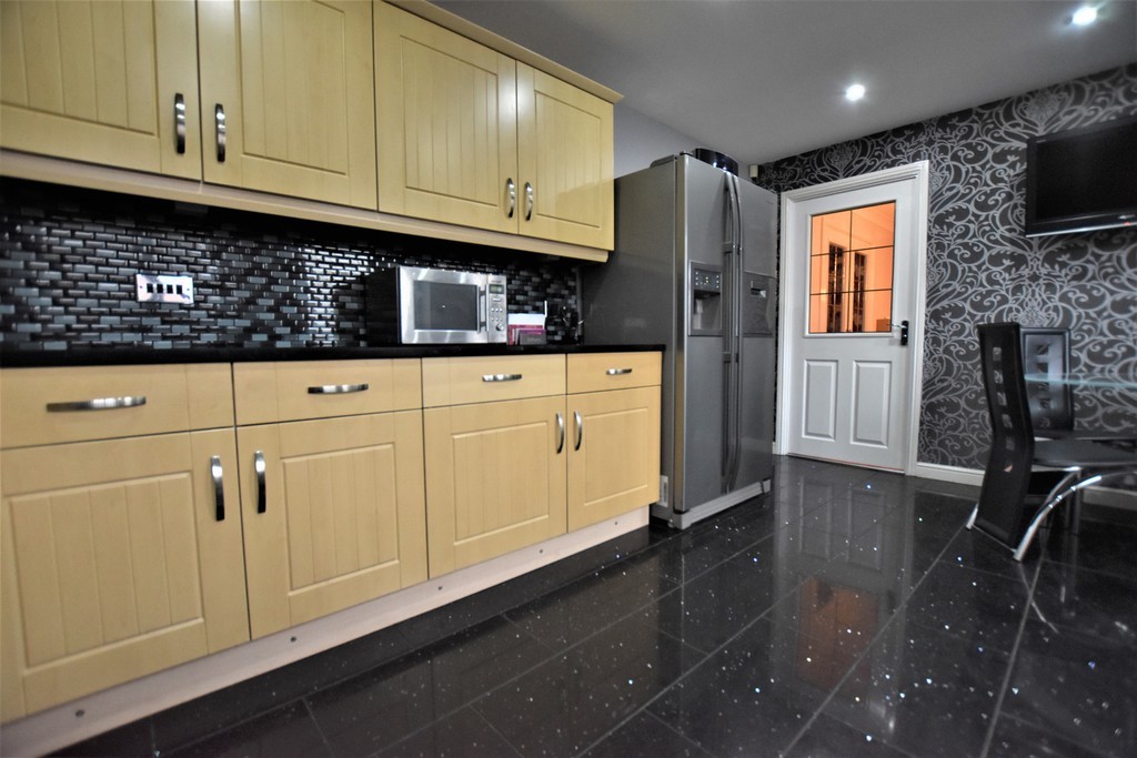 Images for Laurel Avenue, Bolton EAID:0c021585af0b9d676445b7c53ff3beb9 BID:1