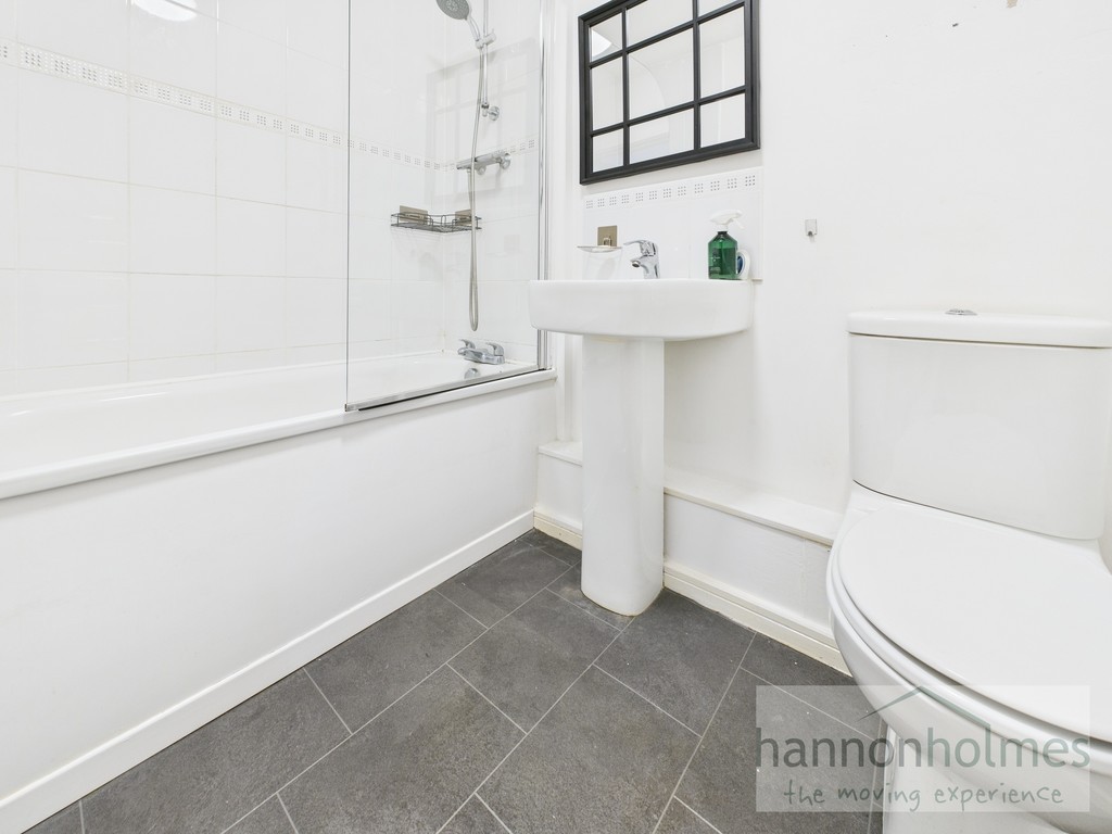 Images for Brathey Place, Radcliffe, Manchester EAID:0c021585af0b9d676445b7c53ff3beb9 BID:1