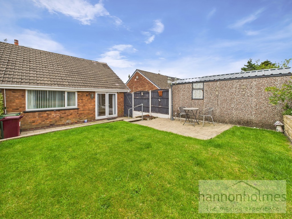 Images for Ladyshore Road, Little Lever, Bolton EAID:0c021585af0b9d676445b7c53ff3beb9 BID:1