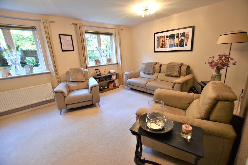 Images for Stoneclough Rise, Radcliffe, Manchester EAID:0c021585af0b9d676445b7c53ff3beb9 BID:1