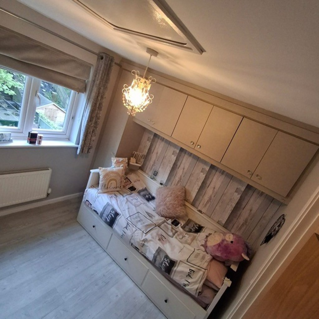 Images for Stoneclough Rise, Radcliffe, Manchester EAID:0c021585af0b9d676445b7c53ff3beb9 BID:1