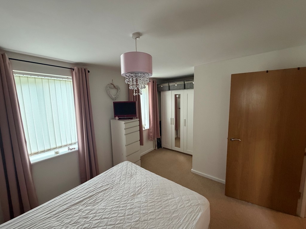 Images for Mill Court Drive Radcliffe Manchester Lancashire EAID:0c021585af0b9d676445b7c53ff3beb9 BID:1