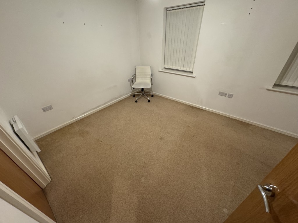 Images for Mill Court Drive Radcliffe Manchester Lancashire EAID:0c021585af0b9d676445b7c53ff3beb9 BID:1
