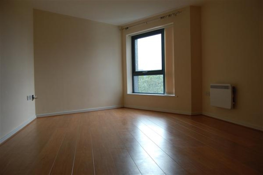 Images for The Decks  Runcorn Cheshire EAID:0c021585af0b9d676445b7c53ff3beb9 BID:1