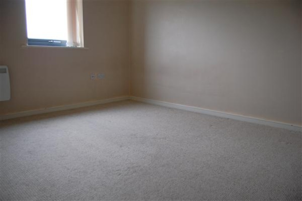 Images for The Decks  Runcorn Cheshire EAID:0c021585af0b9d676445b7c53ff3beb9 BID:1
