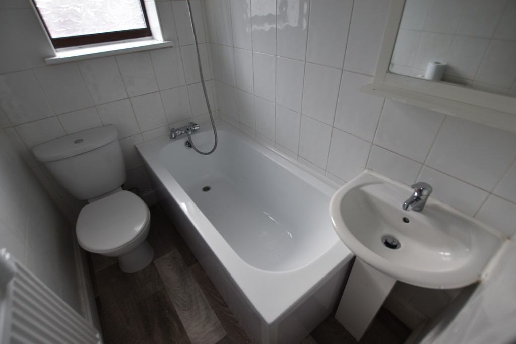 Images for Sherwood Street  Bolton Lancashire EAID:0c021585af0b9d676445b7c53ff3beb9 BID:1