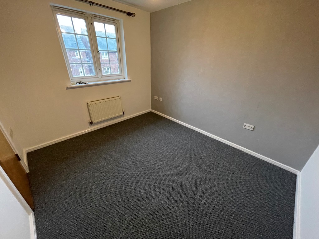 Images for Langbourne Close Radcliffe Manchester Lancashire EAID:0c021585af0b9d676445b7c53ff3beb9 BID:1