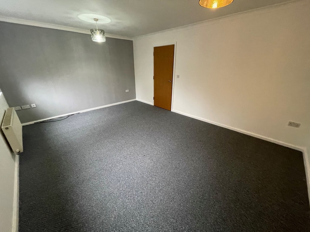 Images for Langbourne Close Radcliffe Manchester Lancashire EAID:0c021585af0b9d676445b7c53ff3beb9 BID:1