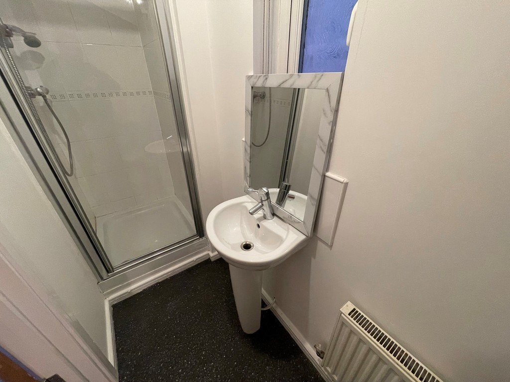 Images for Langbourne Close Radcliffe Manchester Lancashire EAID:0c021585af0b9d676445b7c53ff3beb9 BID:1