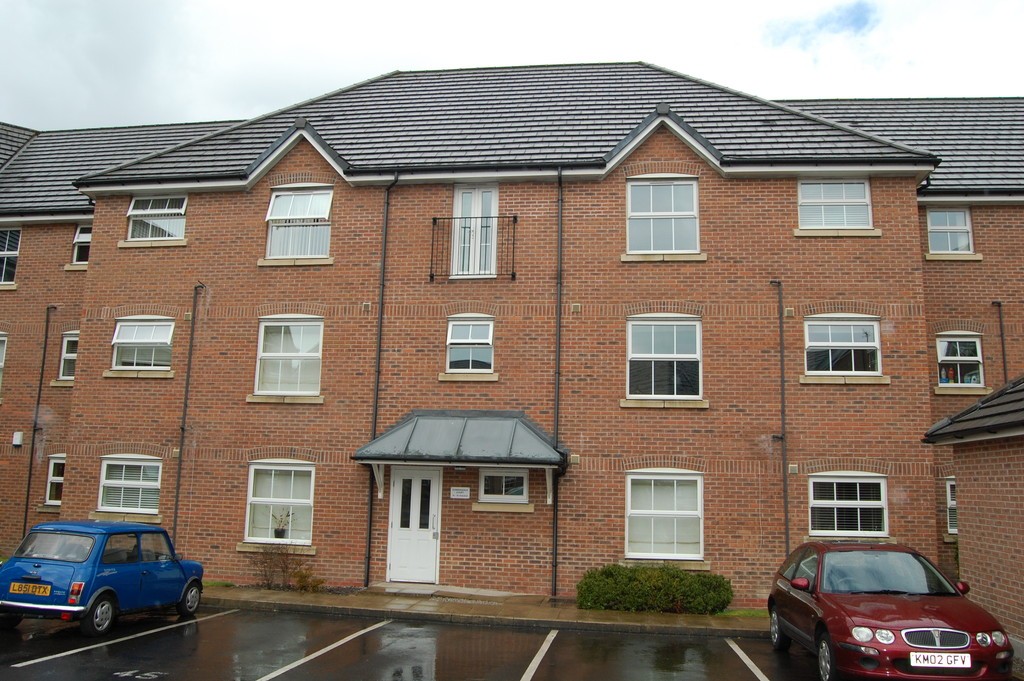 Images for Sunningdale Court Little Lever Bolton Lancashire EAID:0c021585af0b9d676445b7c53ff3beb9 BID:1