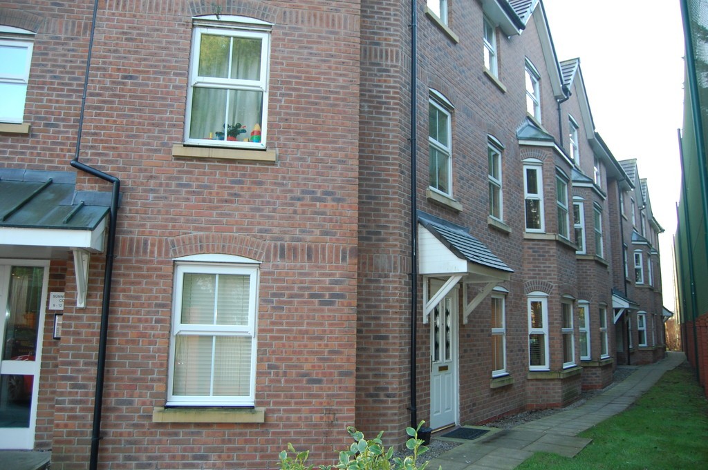 Images for Sunningdale Court Little Lever Bolton Lancashire EAID:0c021585af0b9d676445b7c53ff3beb9 BID:1