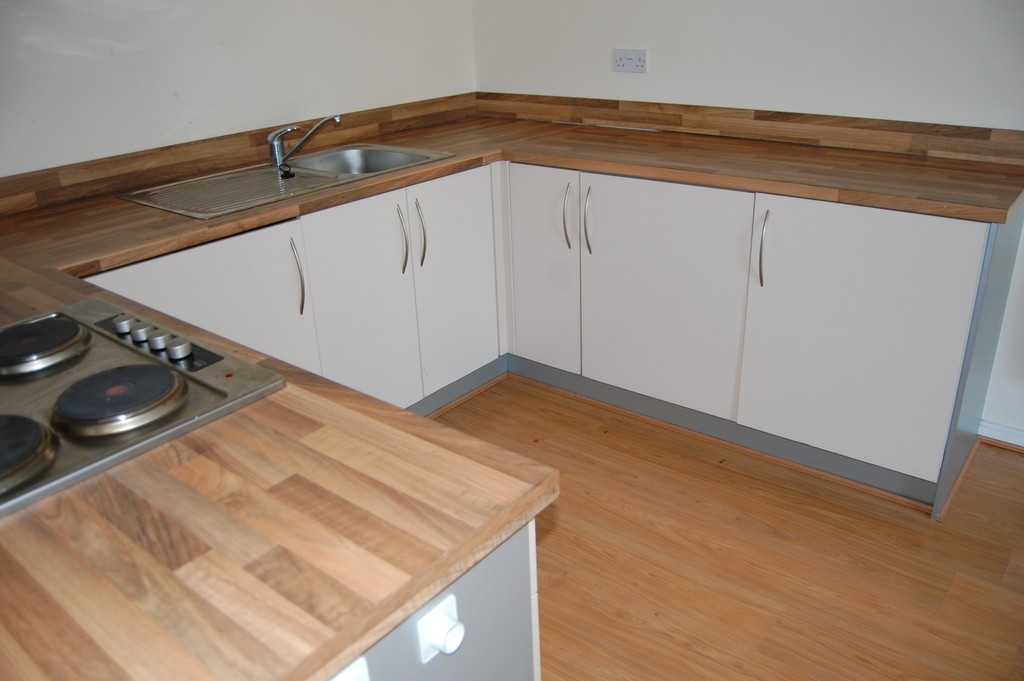 Images for The Decks  Runcorn Cheshire EAID:0c021585af0b9d676445b7c53ff3beb9 BID:1
