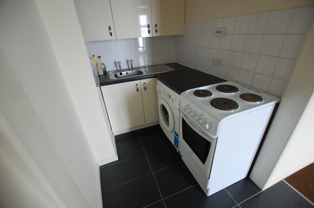 Images for Market Street Little Lever Bolton Lancashire EAID:0c021585af0b9d676445b7c53ff3beb9 BID:1