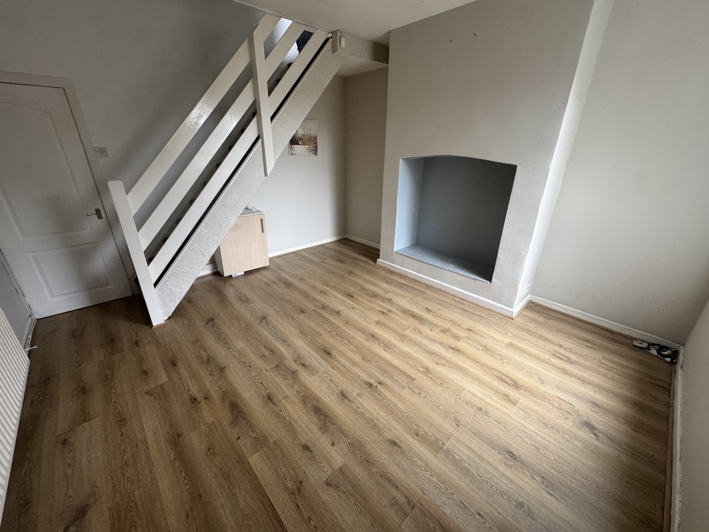 Images for Empire Road  Bolton Lancashire EAID:0c021585af0b9d676445b7c53ff3beb9 BID:1