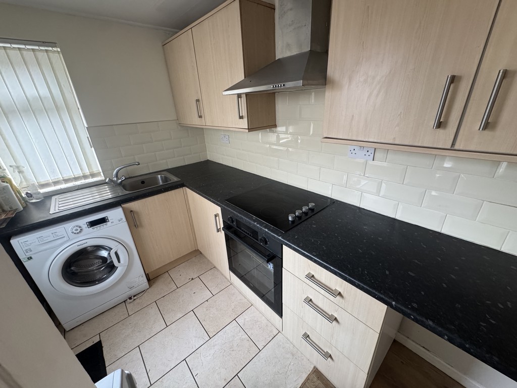 Images for Empire Road  Bolton Lancashire EAID:0c021585af0b9d676445b7c53ff3beb9 BID:1