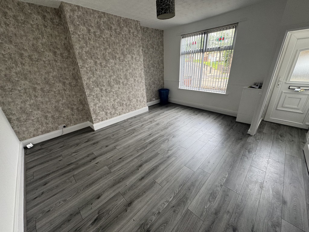 Images for Ash Grove  Bolton Lancashire EAID:0c021585af0b9d676445b7c53ff3beb9 BID:1