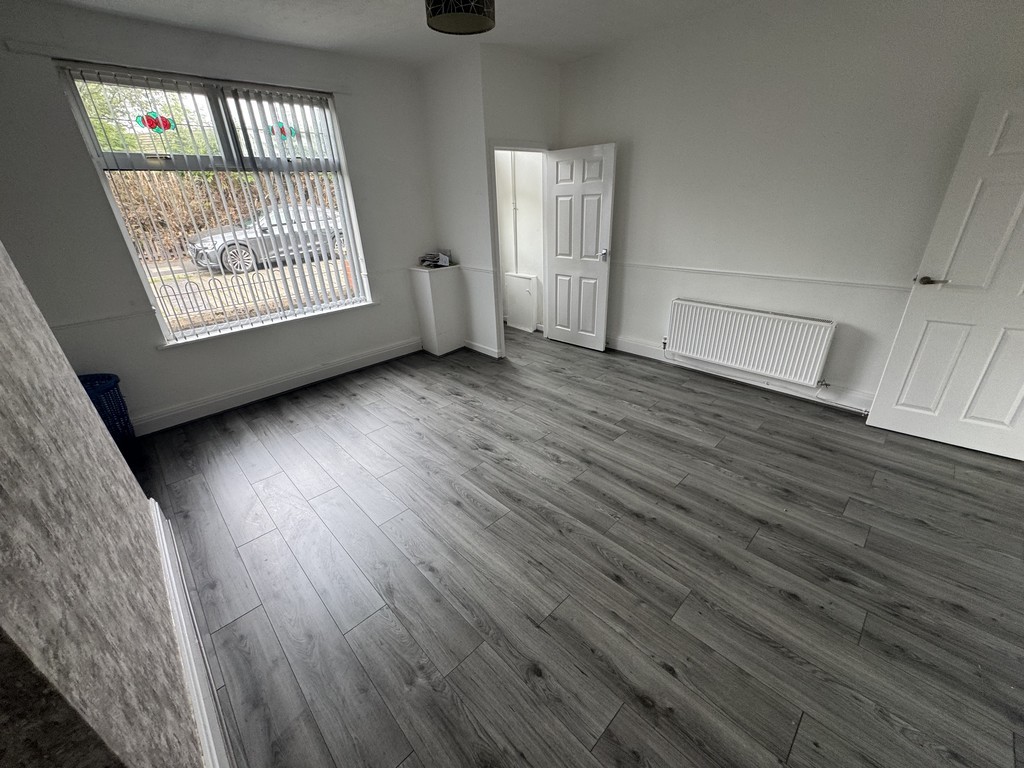 Images for Ash Grove  Bolton Lancashire EAID:0c021585af0b9d676445b7c53ff3beb9 BID:1