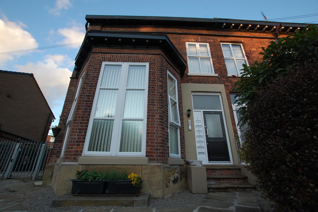 Images for 30 Park Road  Salford Greater Manchester EAID:0c021585af0b9d676445b7c53ff3beb9 BID:1