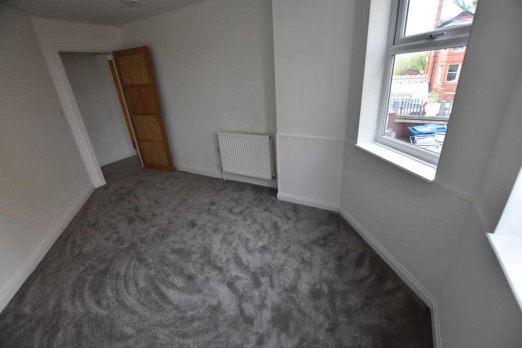 Images for Flat 2 30 Park Road EAID:0c021585af0b9d676445b7c53ff3beb9 BID:1