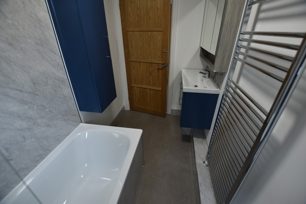 Images for Flat 2 30 Park Road EAID:0c021585af0b9d676445b7c53ff3beb9 BID:1