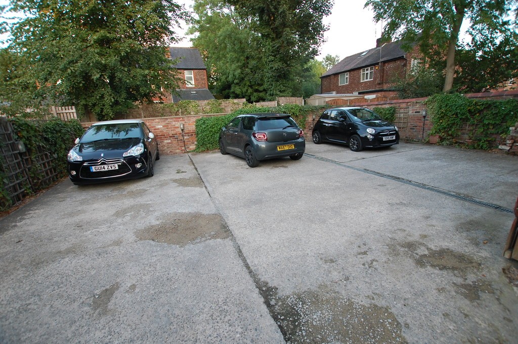 Images for Flat 2 30 Park Road EAID:0c021585af0b9d676445b7c53ff3beb9 BID:1