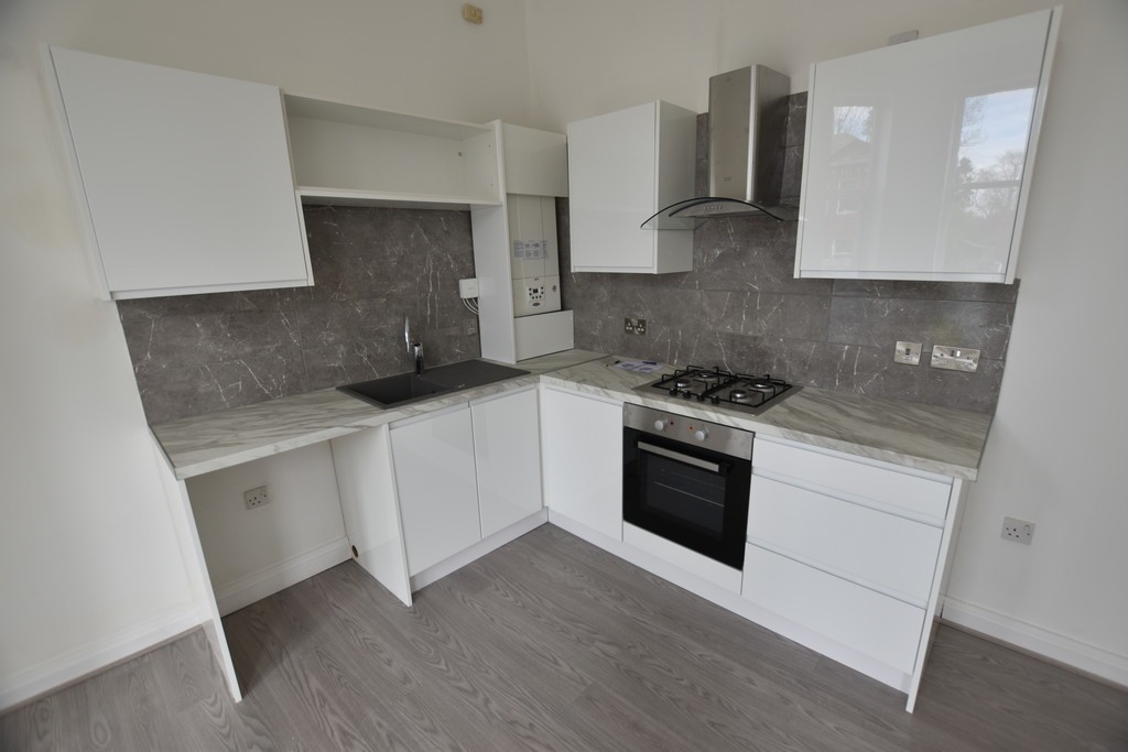 Images for Flat 2 30 Park Road EAID:0c021585af0b9d676445b7c53ff3beb9 BID:1