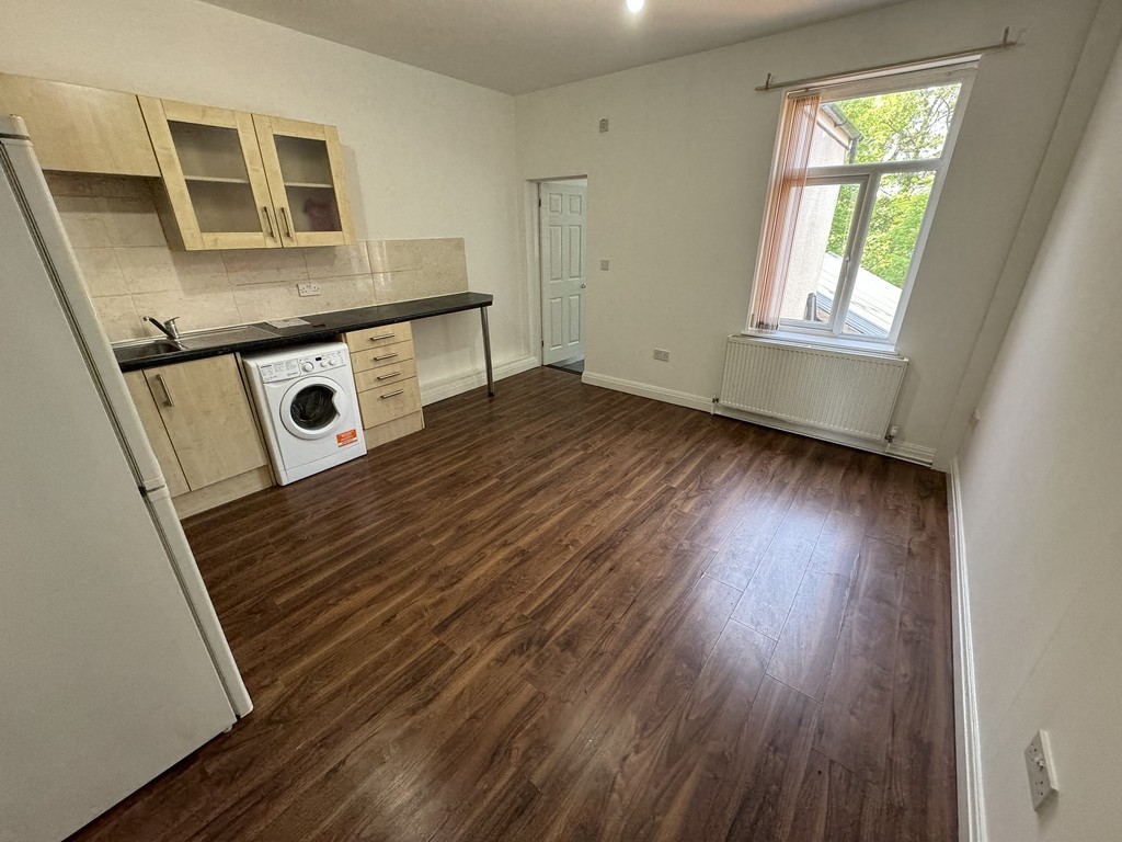Images for 175 Moorside Road Swinton Manchester Greater Manchester EAID:0c021585af0b9d676445b7c53ff3beb9 BID:1