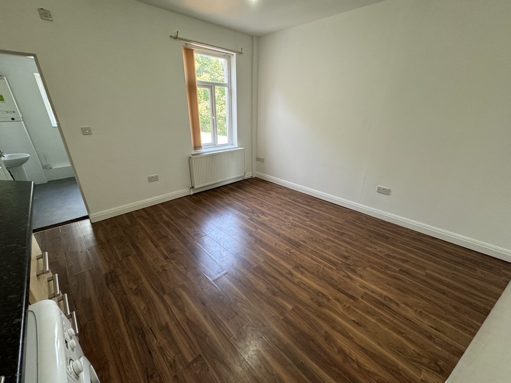 Images for 175 Moorside Road Swinton Manchester Greater Manchester EAID:0c021585af0b9d676445b7c53ff3beb9 BID:1