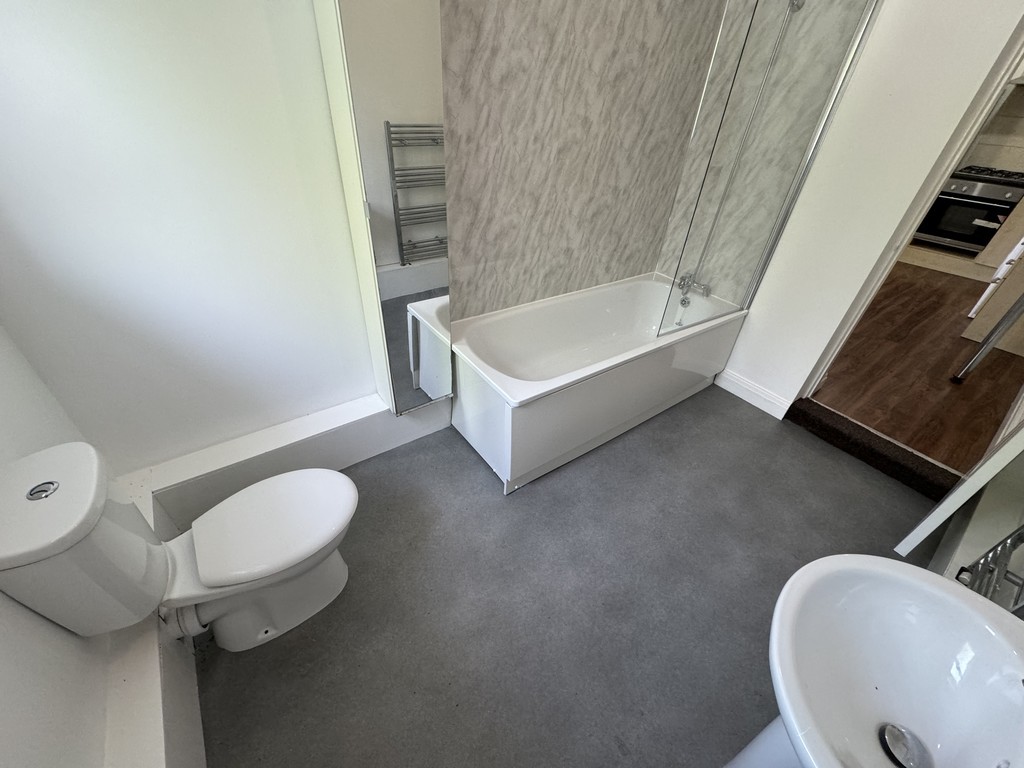 Images for 175 Moorside Road Swinton Manchester Greater Manchester EAID:0c021585af0b9d676445b7c53ff3beb9 BID:1