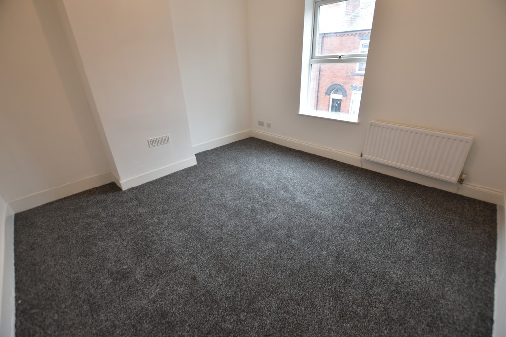 Images for Garden Street Eccles Manchester Greater Manchester EAID:0c021585af0b9d676445b7c53ff3beb9 BID:1