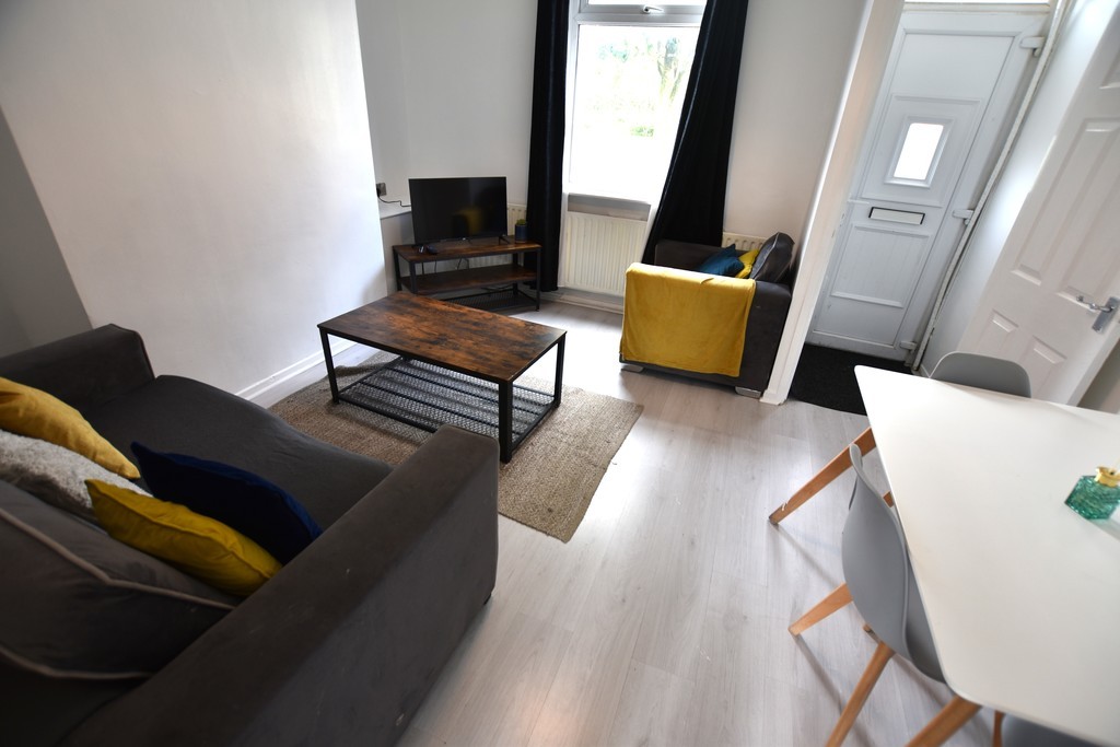 Images for Bain Street Swinton Manchester Greater Manchester EAID:0c021585af0b9d676445b7c53ff3beb9 BID:1
