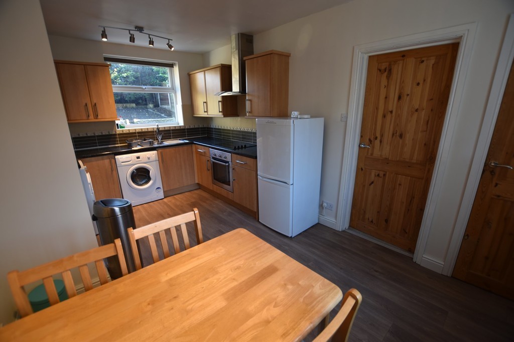Images for Overdale Swinton Manchester Greater Manchester EAID:0c021585af0b9d676445b7c53ff3beb9 BID:1