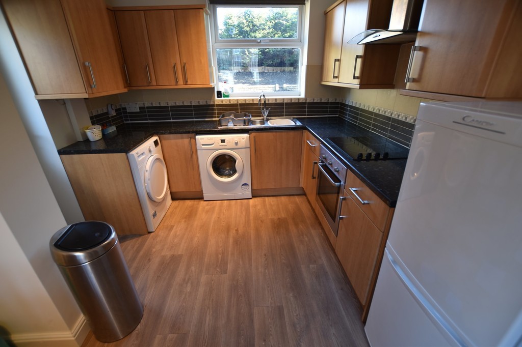 Images for Overdale Swinton Manchester Greater Manchester EAID:0c021585af0b9d676445b7c53ff3beb9 BID:1