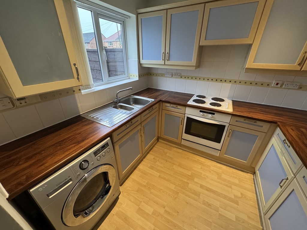 Images for Watton Close Swinton Manchester Greater Manchester EAID:0c021585af0b9d676445b7c53ff3beb9 BID:1