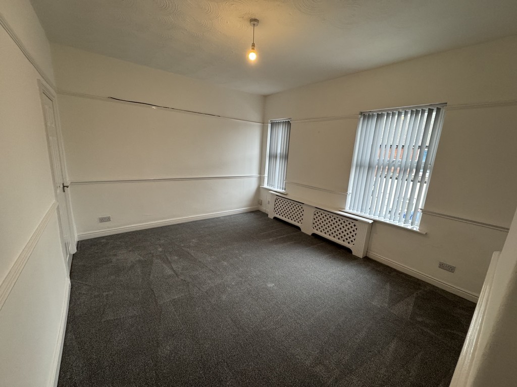 Images for Parrin Lane, Eccles, Manchester EAID:0c021585af0b9d676445b7c53ff3beb9 BID:1