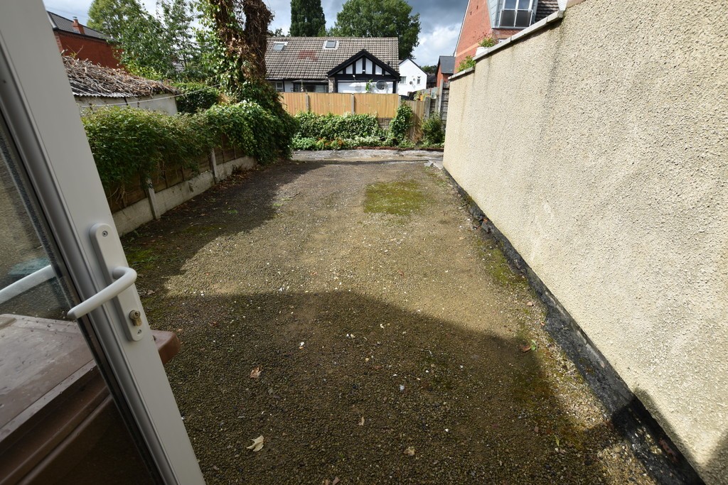 Images for Parrin Lane, Eccles, Manchester EAID:0c021585af0b9d676445b7c53ff3beb9 BID:1