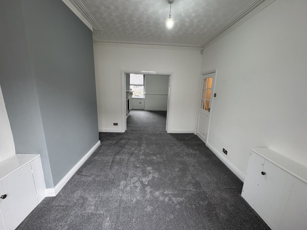 Images for Parrin Lane, Eccles, Manchester EAID:0c021585af0b9d676445b7c53ff3beb9 BID:1