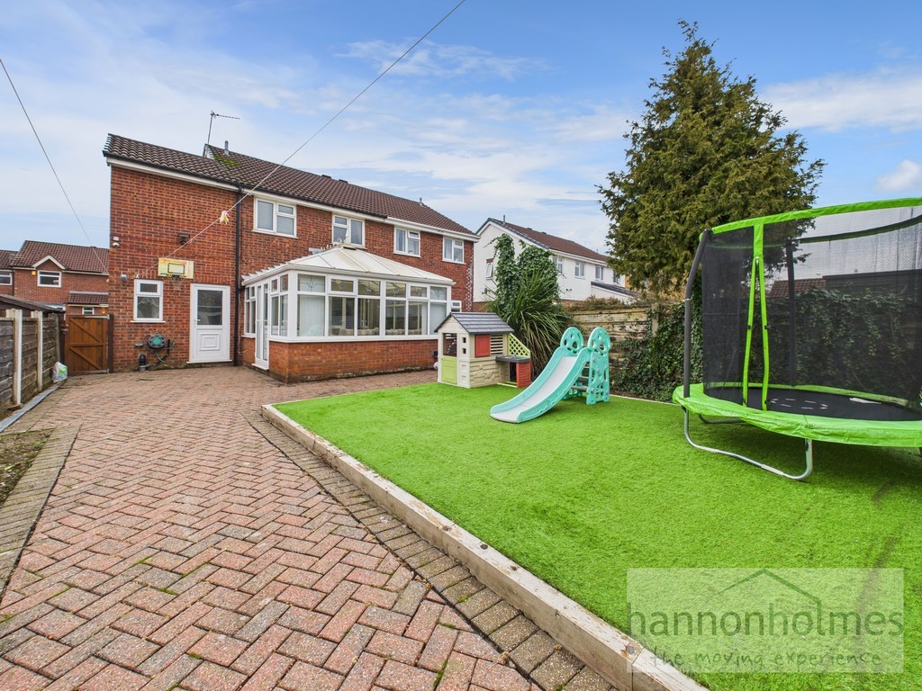 Images for Plymouth Grove, Radcliffe, Manchester EAID:0c021585af0b9d676445b7c53ff3beb9 BID:1