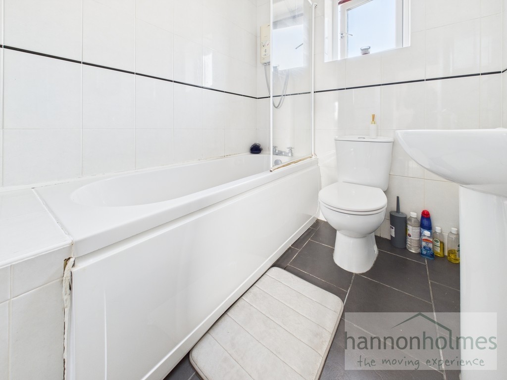 Images for Ladyshore Road Little Lever Bolton Lancashire EAID:0c021585af0b9d676445b7c53ff3beb9 BID:1