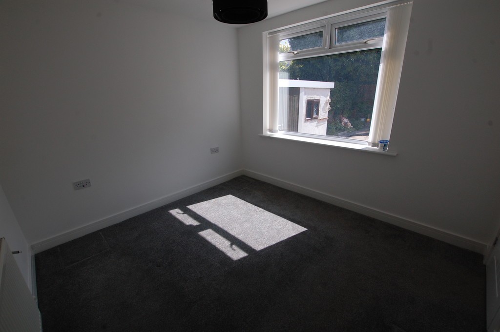 Images for Swinton, Manchester EAID:0c021585af0b9d676445b7c53ff3beb9 BID:1