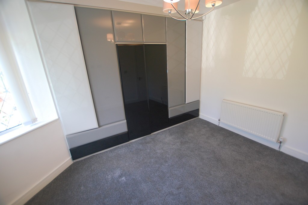 Images for Swinton, Manchester EAID:0c021585af0b9d676445b7c53ff3beb9 BID:1