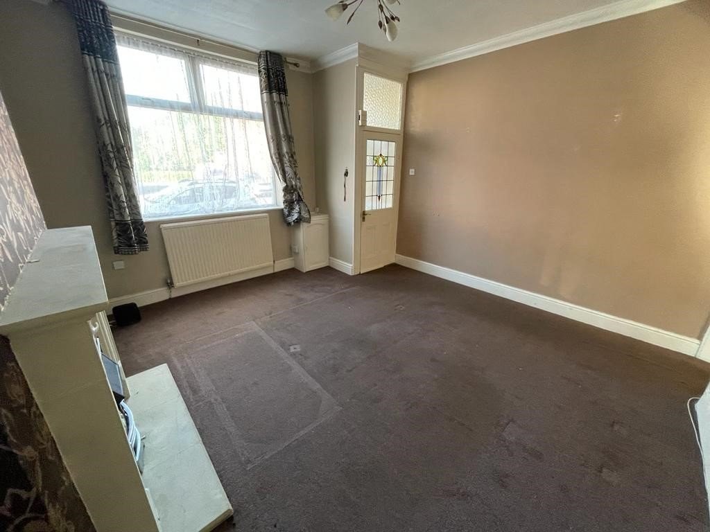 Images for Lord Street, Kearsley, Bolton EAID:0c021585af0b9d676445b7c53ff3beb9 BID:1