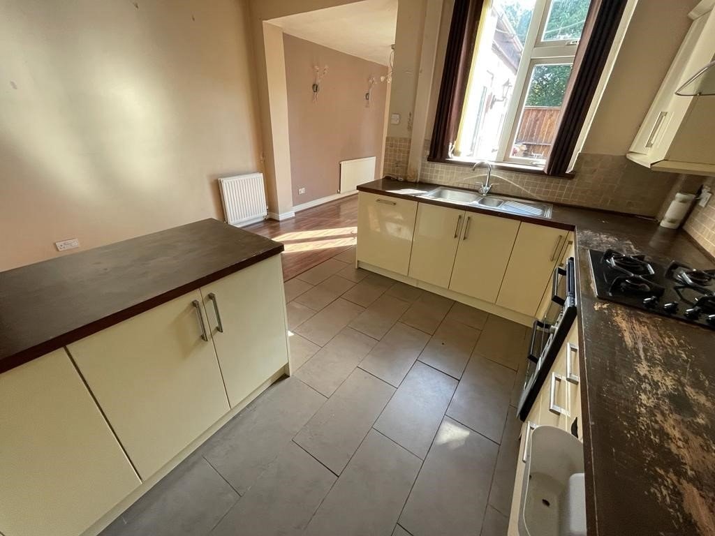 Images for Lord Street, Kearsley, Bolton EAID:0c021585af0b9d676445b7c53ff3beb9 BID:1