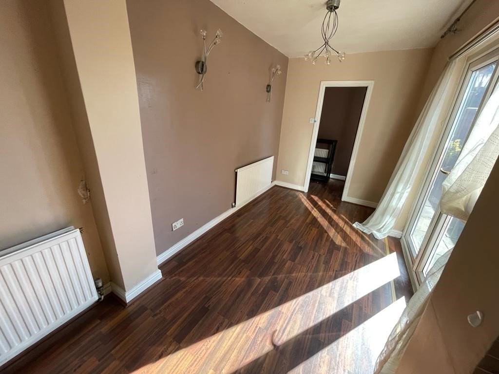 Images for Lord Street, Kearsley, Bolton EAID:0c021585af0b9d676445b7c53ff3beb9 BID:1