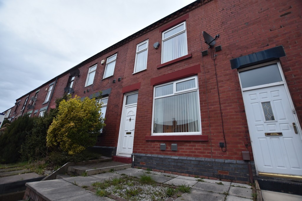Images for Bolton Road, Kearsley, Bolton EAID:0c021585af0b9d676445b7c53ff3beb9 BID:1