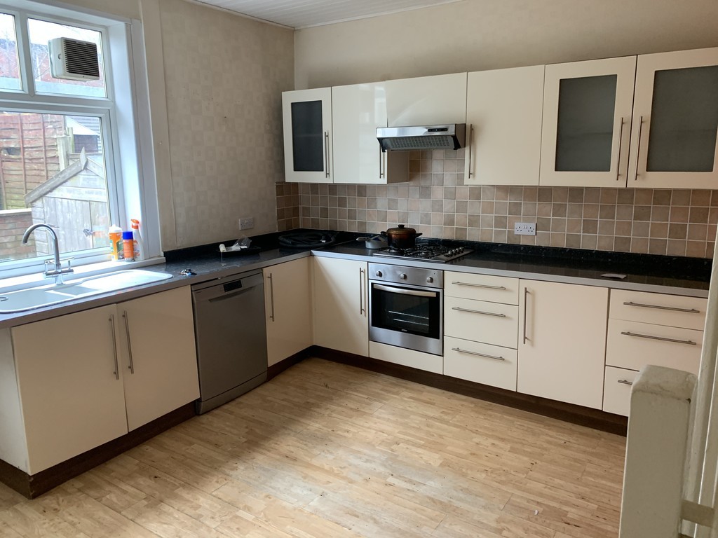Images for Bolton Road, Kearsley, Bolton EAID:0c021585af0b9d676445b7c53ff3beb9 BID:1