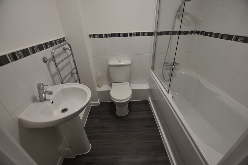 Images for Langcliffe Place, Radcliffe, Manchester EAID:0c021585af0b9d676445b7c53ff3beb9 BID:1