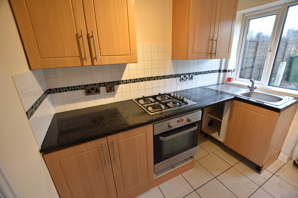 Images for First Avenue, Little Lever, Bolton EAID:0c021585af0b9d676445b7c53ff3beb9 BID:1