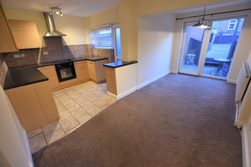 Images for Roslin Gardens, Bolton EAID:0c021585af0b9d676445b7c53ff3beb9 BID:1